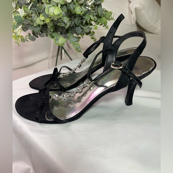 Jacqueline Ferrar Black Satin Dress Pumps Heels W/ Rhinestones Women’s Size 10 - Picture 3 of 10